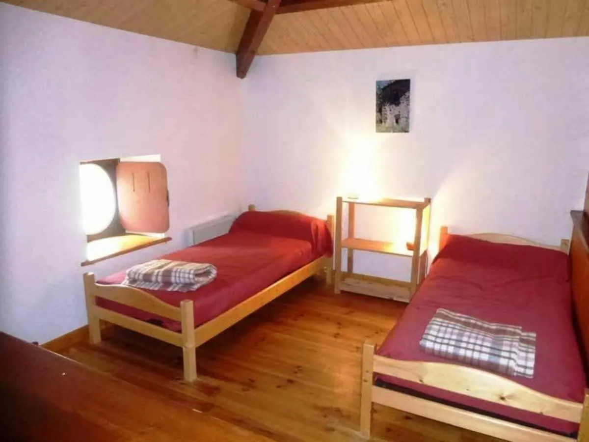 Grande Maison Pour Familles Et Amis Pres Des Gorges De L'Allier - Fr-1-582-189 Villeneuve-d'Allier 0*,